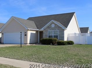 709 Corey Ln, Champaign, IL 61822