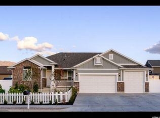 2484 N 1500 W, Clinton, UT 84015