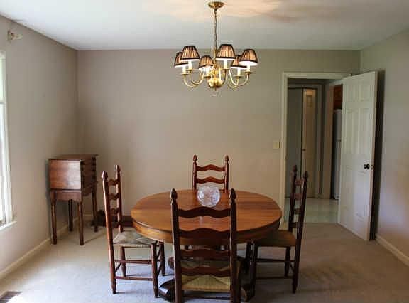 5th image of 2233 Regal Ct