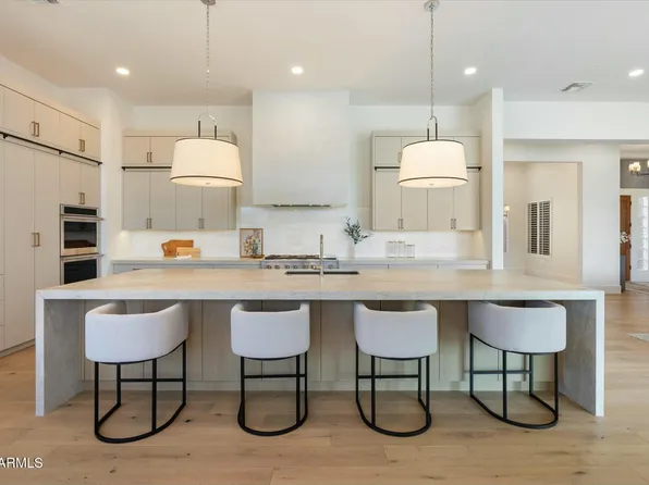 3750 N PIEDRA Circle, Mesa, AZ 85207