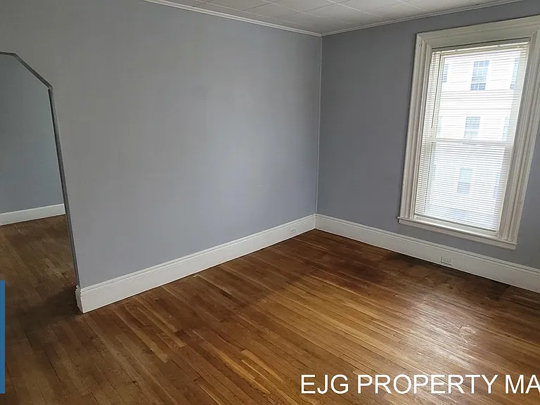 159 Orange St #2R — Photo 18