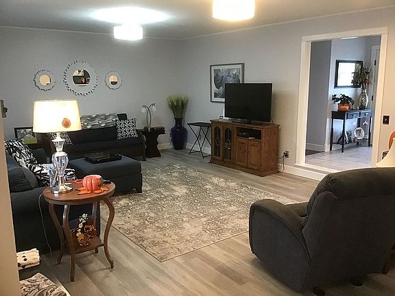 5th image of 1743 Willow Woods
