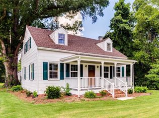 3390 King William Ave, West Point, VA 23181