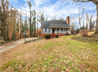 5647 Bassford Ct, Winston Salem, NC 27104