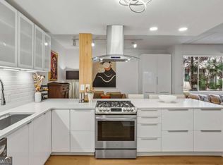 2632 Peachtree Rd NW #302B, Atlanta, GA 30305