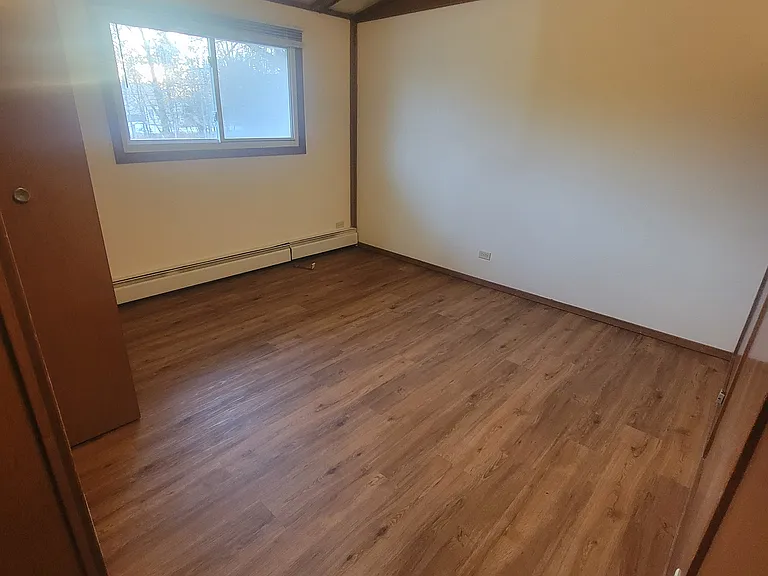 1729 Buehring Rd #2 — Photo 9