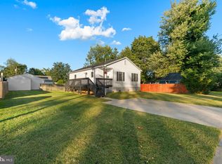 42 Lakeview Ave, Pennsville, NJ 08070