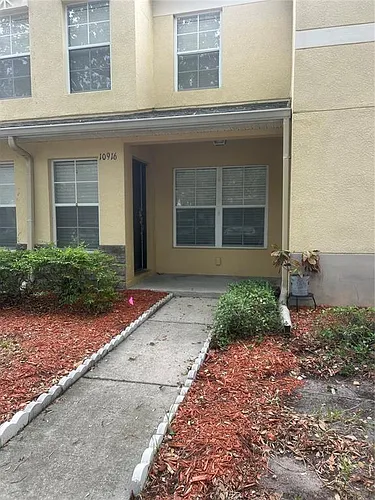 10916 Keys Gate Dr Photo 1
