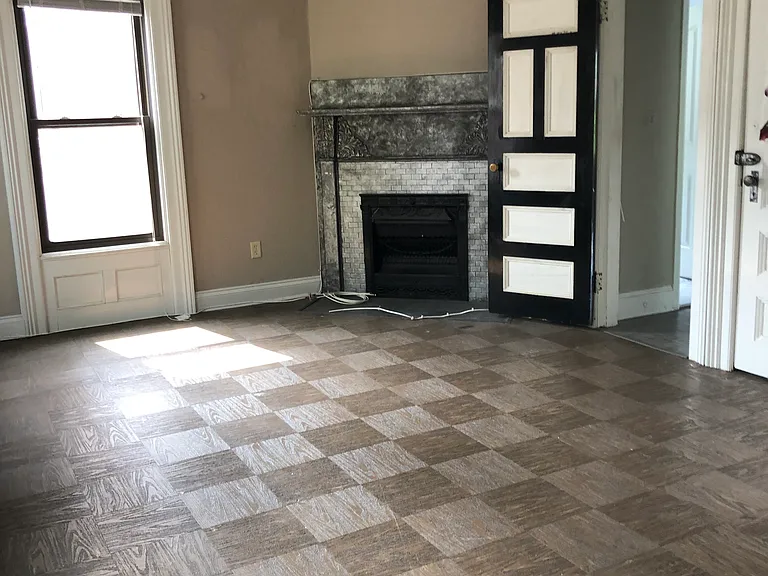 Din with view of fireplace (to be painted BLACK)