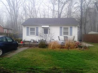 34 Floridan Rd, Putnam Valley, NY 10579