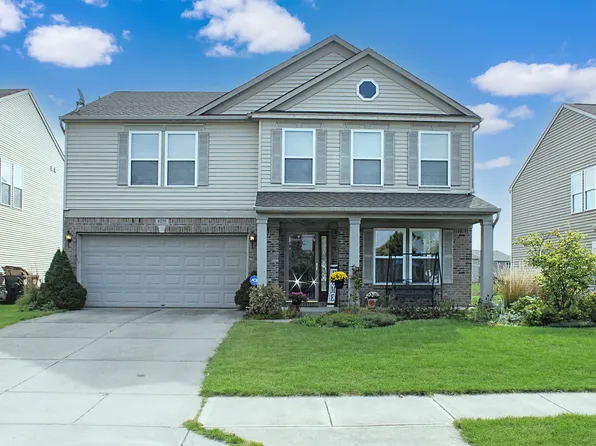 8250 S Evening Dr, Pendleton, IN 46064