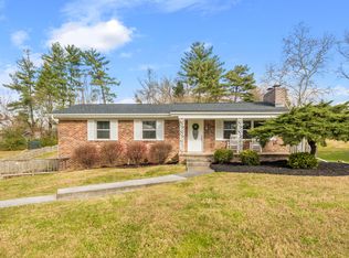 7927 W Cliff Dr, Knoxville, TN 37909