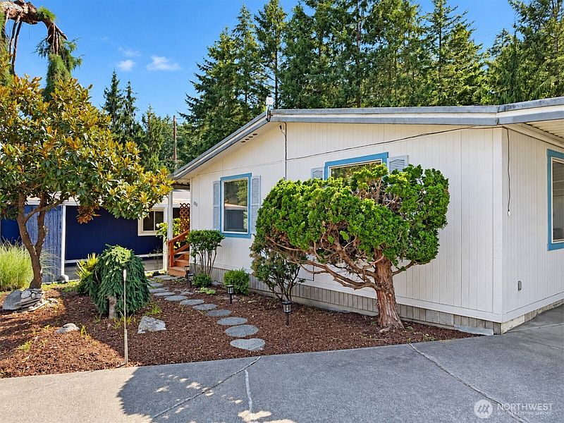 2nd image of 2500 S 370th Street #263