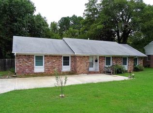 6910 W Markham St, Little Rock, AR 72205