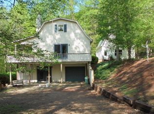 1898 E Hickory Knoll Rd, Franklin, NC 28734