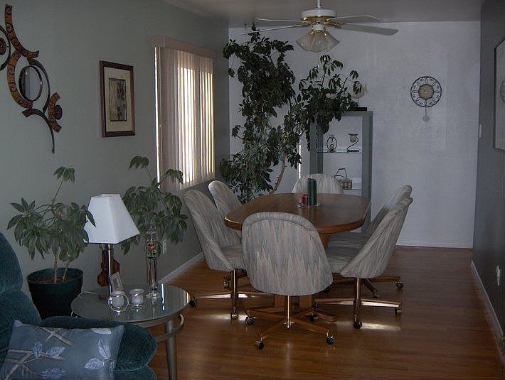 Formal Dining Area Off Kitchen And Livingroom