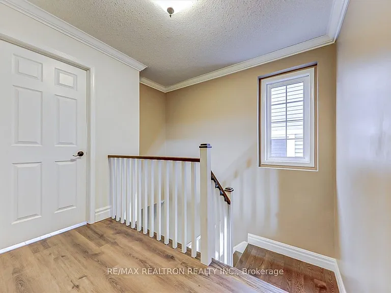 958 Townline Rd S — Photo 18