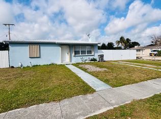 2313 Robin Rd Road, West Palm Beach, FL 33409