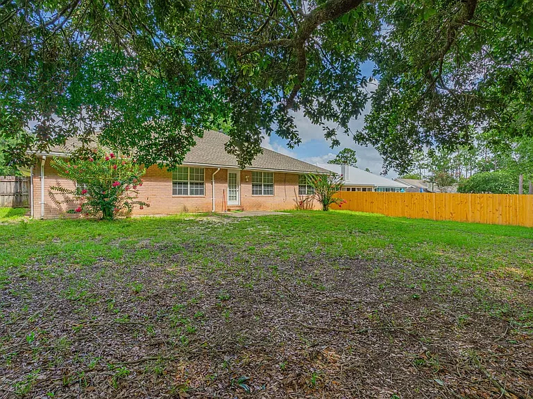 143 Steeplechase Dr — Photo 18