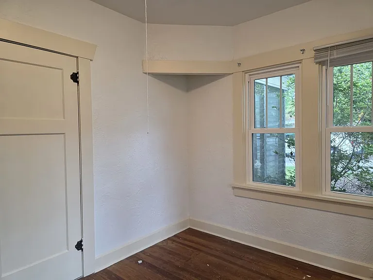 2502 York St S — Photo 12