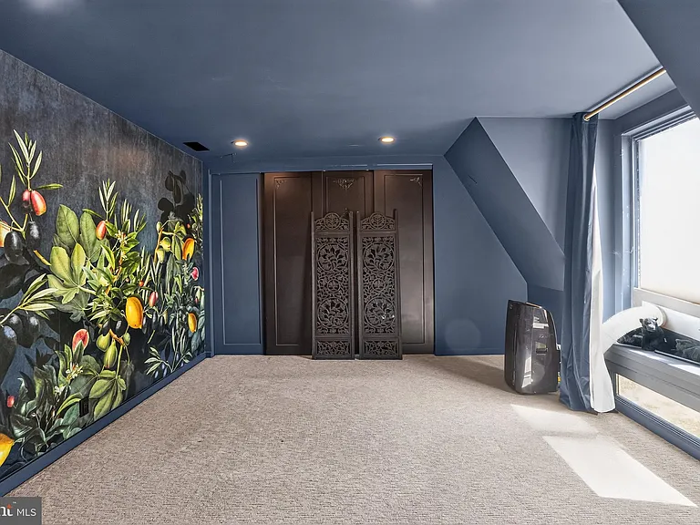 812 Lombard St #4 — Photo 20