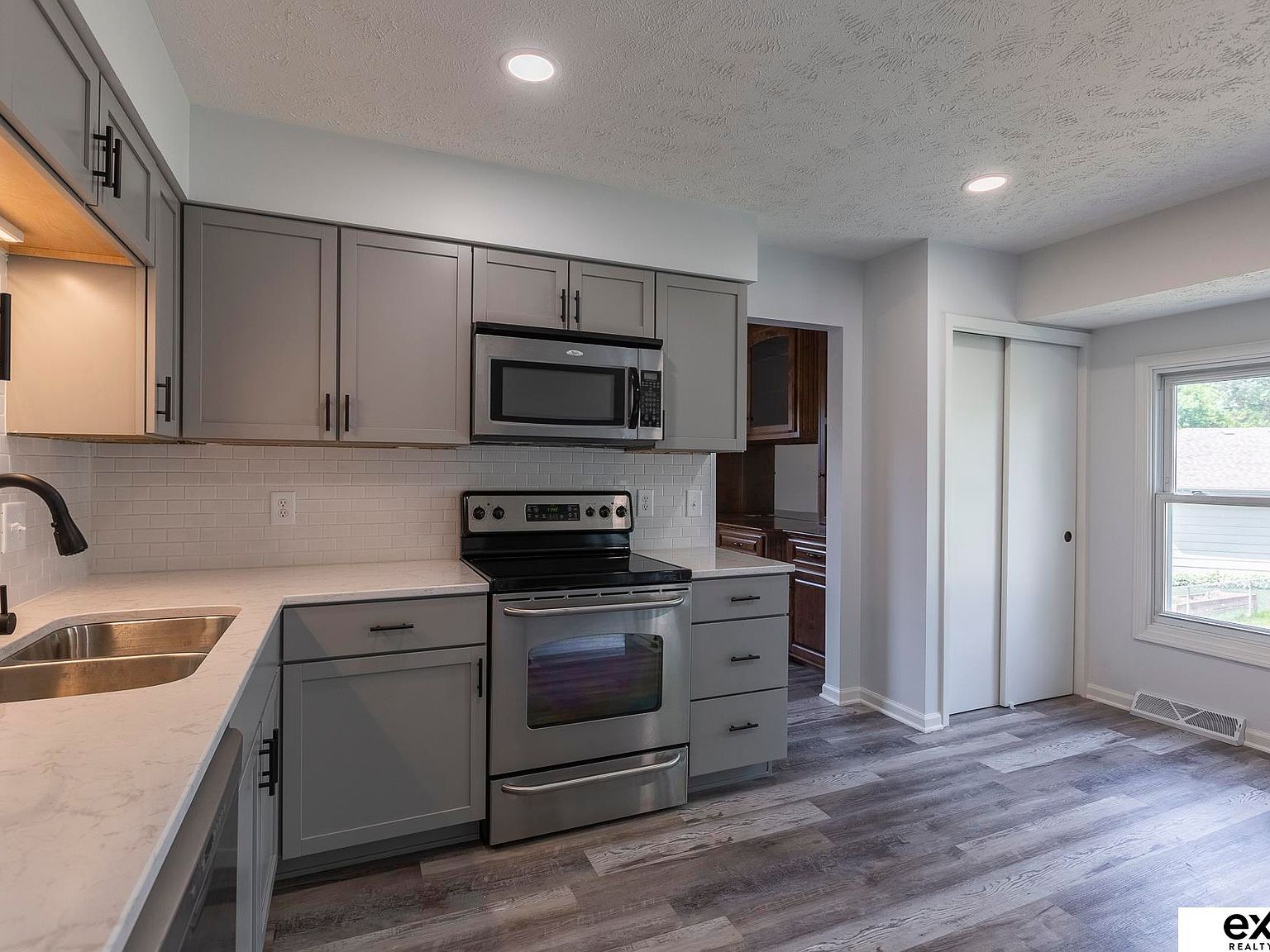 10228 M St, Omaha, NE 68127 MLS 22314433 Zillow