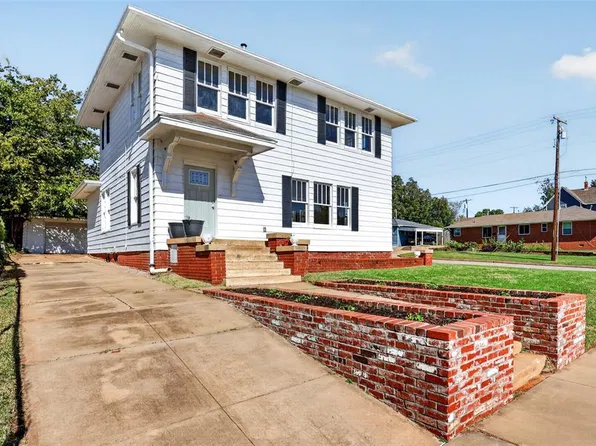 524 E Oklahoma Ave, Guthrie, OK 73044
