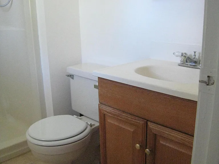5436 N Garden Ln — Photo 16