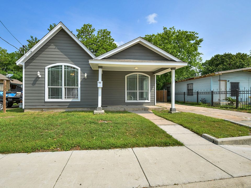 1st image of 209 W Hart Ave