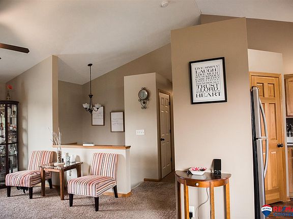 5th image of 6930 Chandon Dr