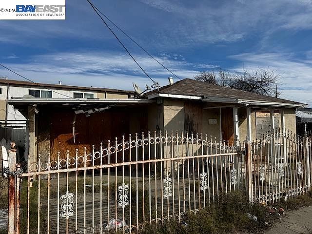 1st image of 1413 Post Ave