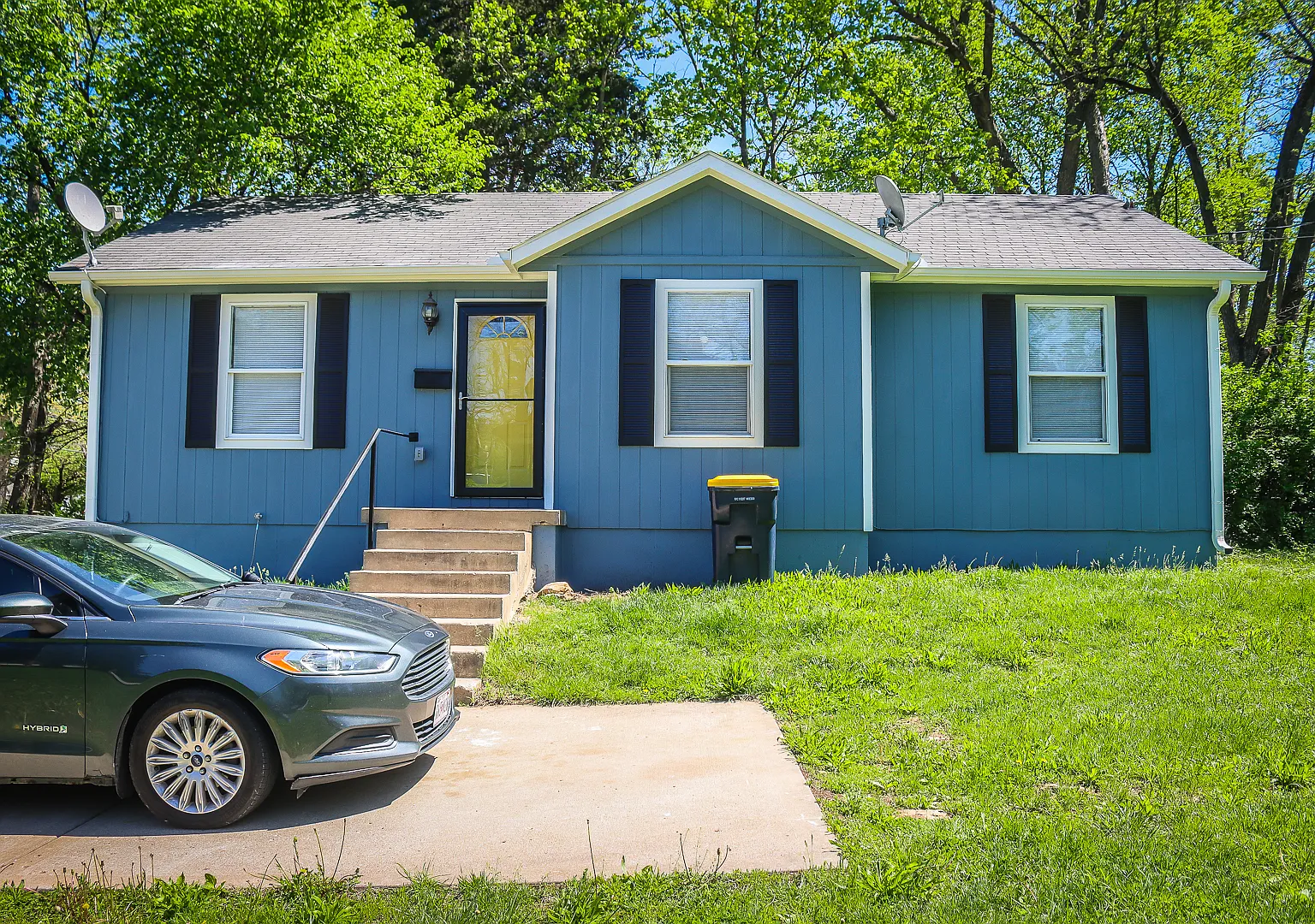 3 bed, 1006 sqft, $1,500 — Photo 1