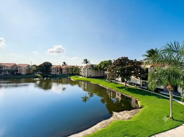 2200 E Preserve Way APT 306, Hollywood, FL 33025