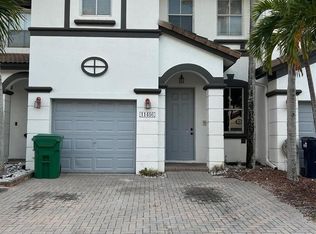 11486 NW 77th St, Doral, FL 33178