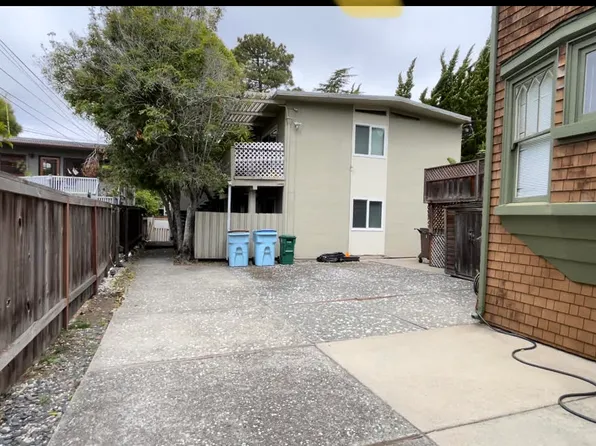 2920 Hillegass Ave APT C, Berkeley, CA 94705