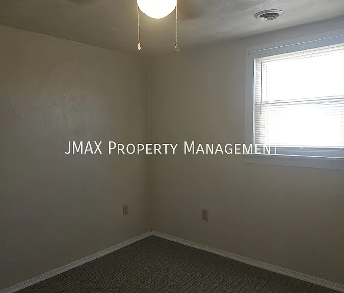 1714 Melrose Ave NW #2 — Photo 5