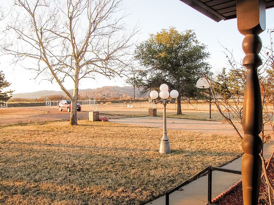 302 N Western St, Granite, OK 73547 Zillow