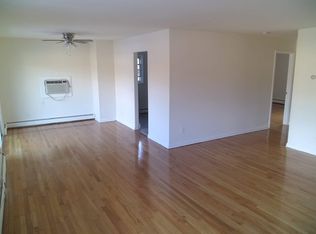 96 Noxon Rd FLOOR 2, Poughkeepsie, NY 12603