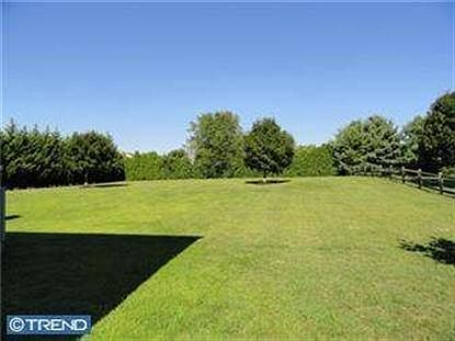 2nd image of 118 Emerald Ridge Dr