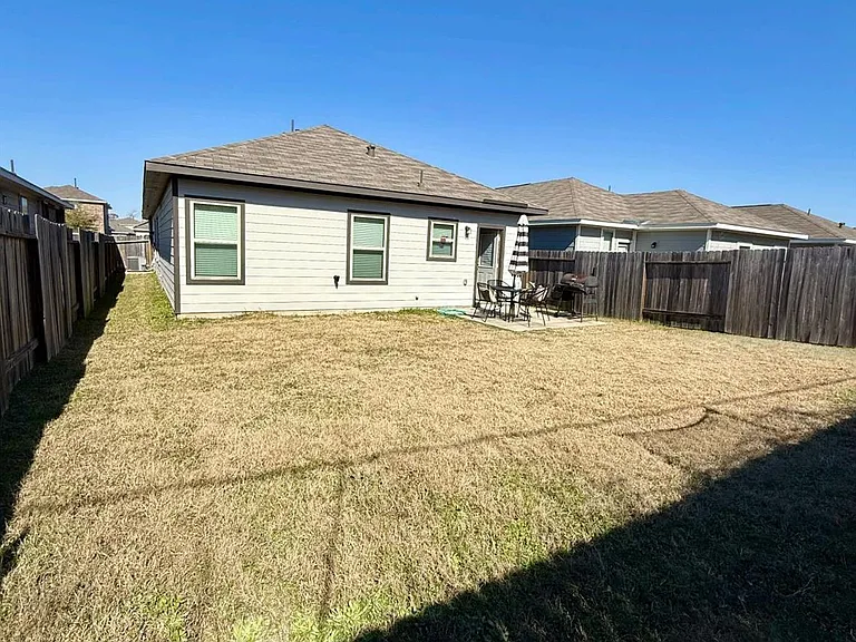 834 Redinger Ridge Dr — Photo 11