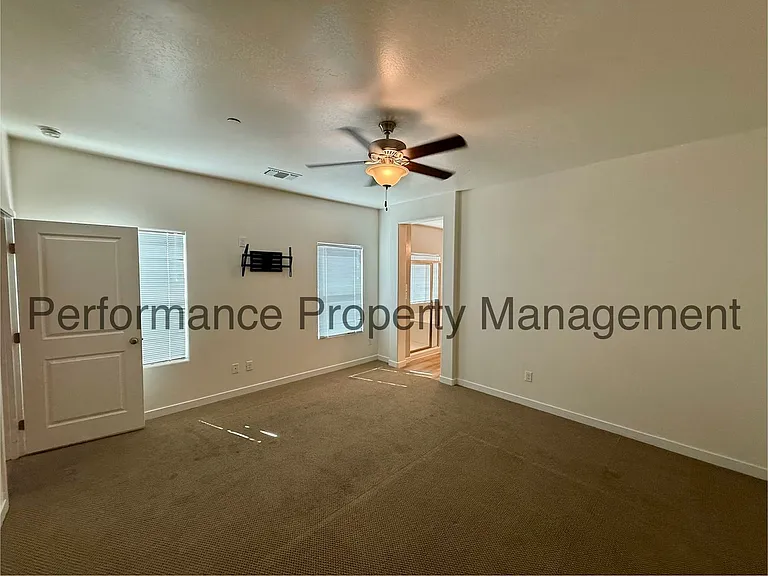 7215 Canyon Creek Dr — Photo 9