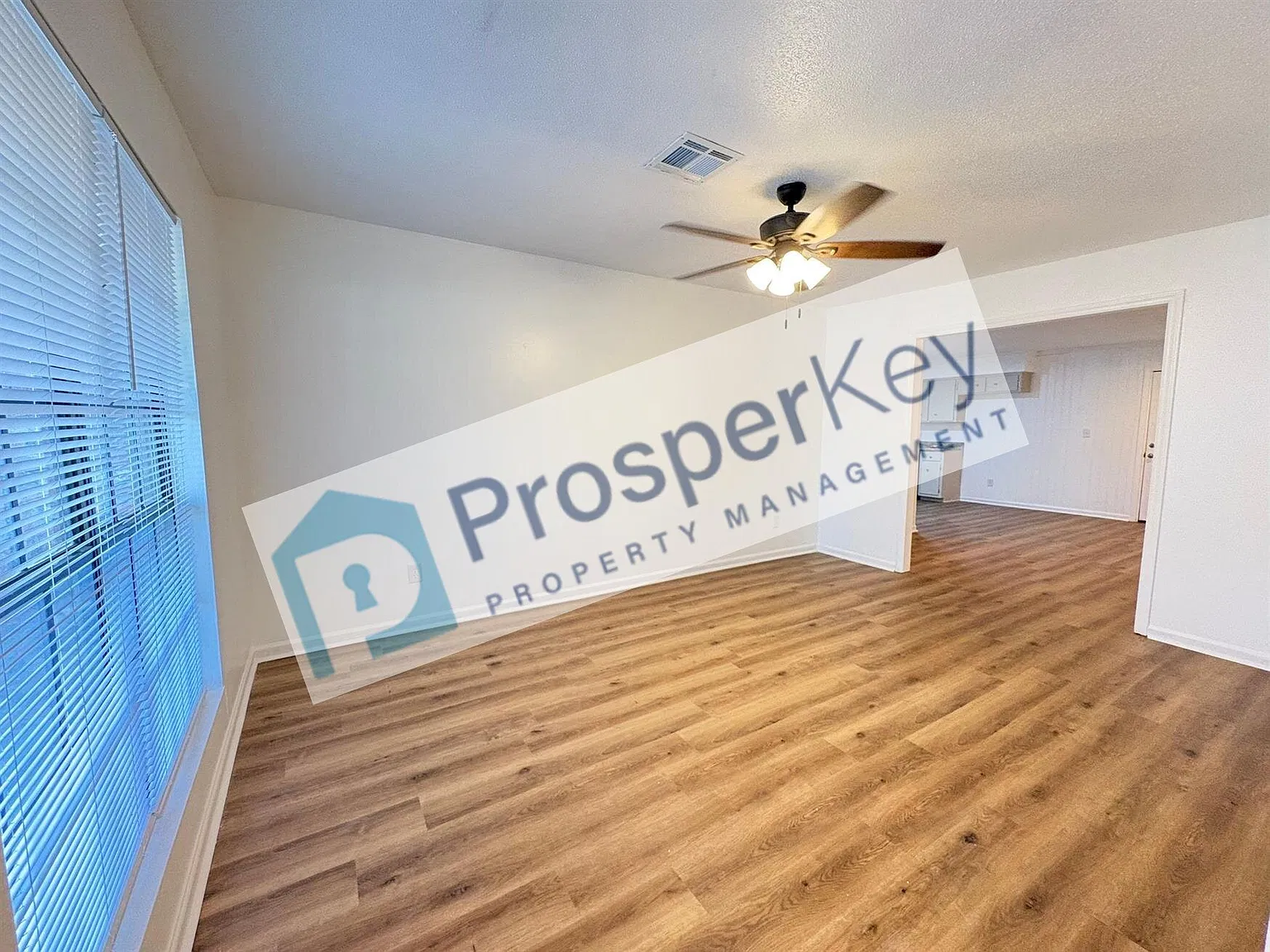 2941 Shenandoah Dr — Photo 2