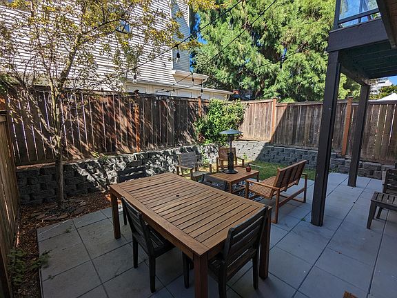 5th image of 1532 NW 58th St #A