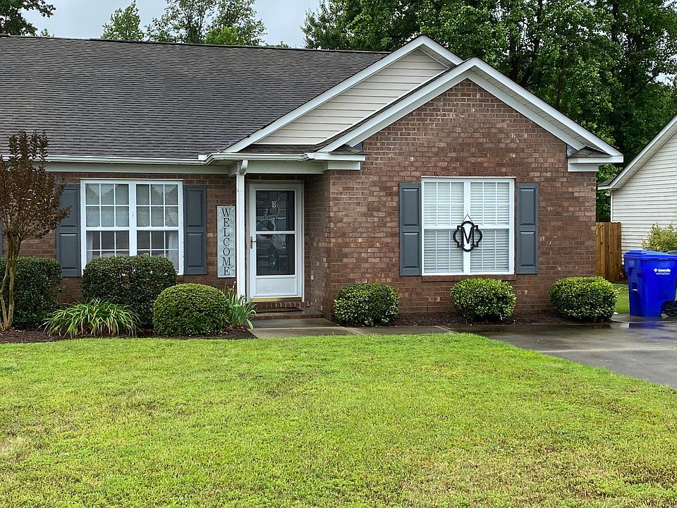 1st image of 2504 Saddleback Dr #B