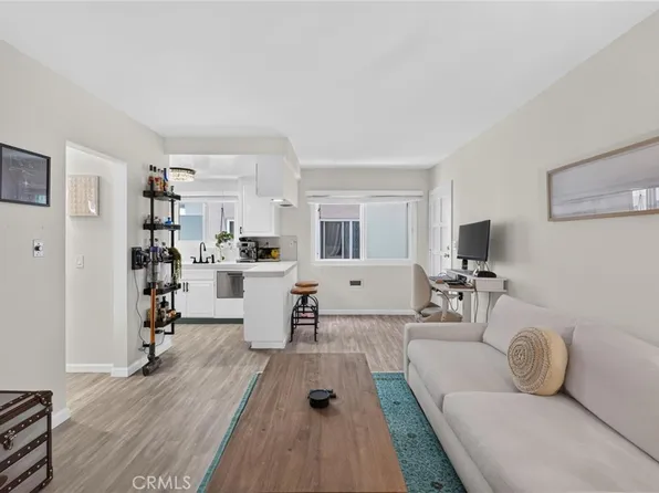8155 Manitoba St APT 12, Playa Del Rey, CA 90293