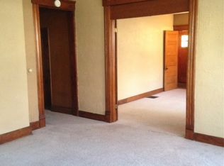 3514 8th St #2, Des Moines, IA 50313