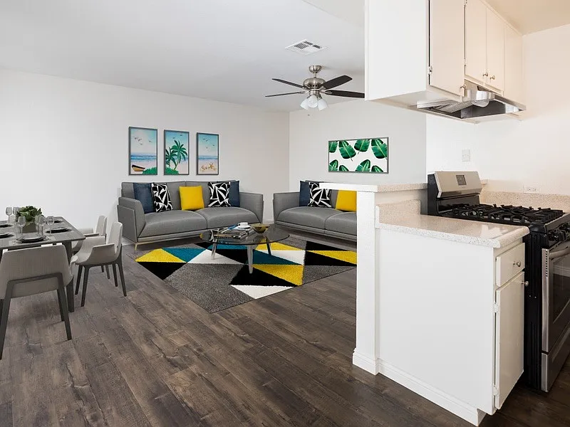 10848 Victory Blvd — Photo 4