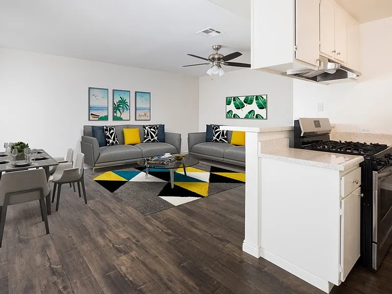10848 Victory Blvd #23 — Photo 3