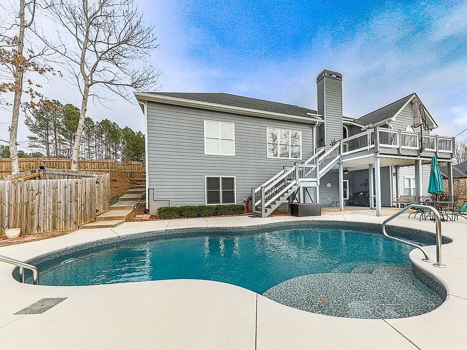 1st image of 2067 Harmony Dr