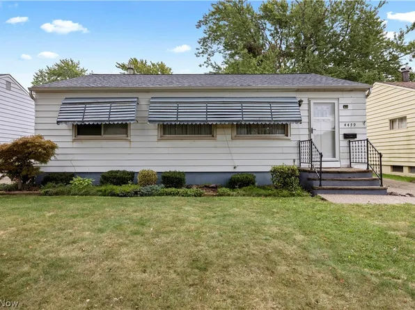 4479 W 152nd St, Cleveland, OH 44135